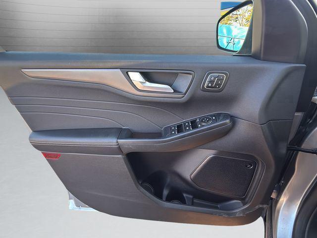 used 2023 Ford Escape car, priced at $24,272