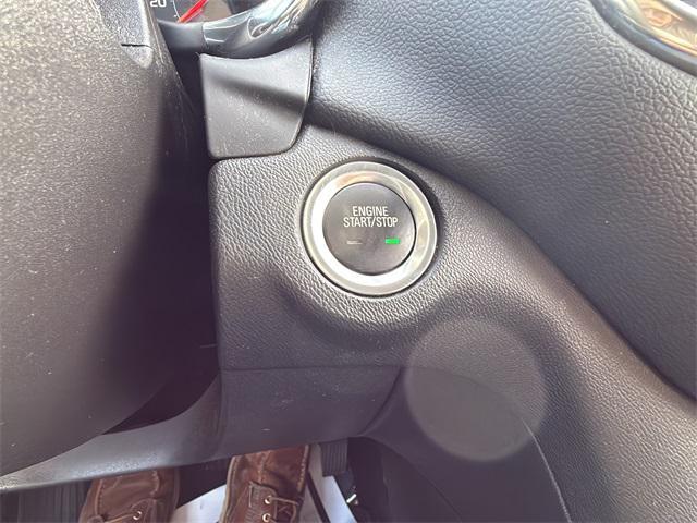 used 2023 Chevrolet Equinox car, priced at $20,800