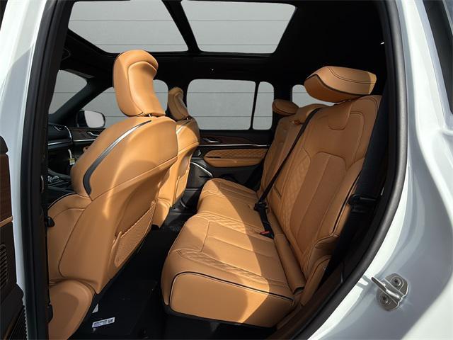 new 2025 Jeep Grand Cherokee car, priced at $65,363