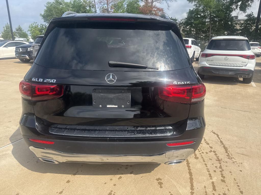 used 2023 Mercedes-Benz GLB 250 car, priced at $31,998
