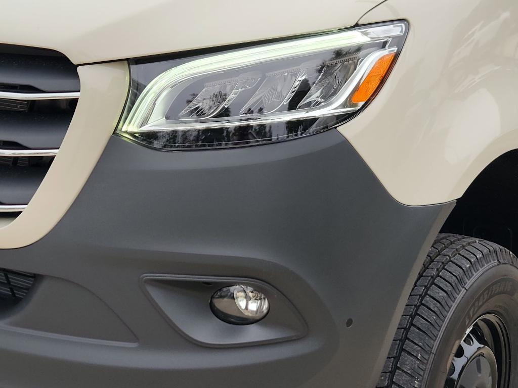 new 2026 Mercedes-Benz Sprinter 2500 car, priced at $86,847