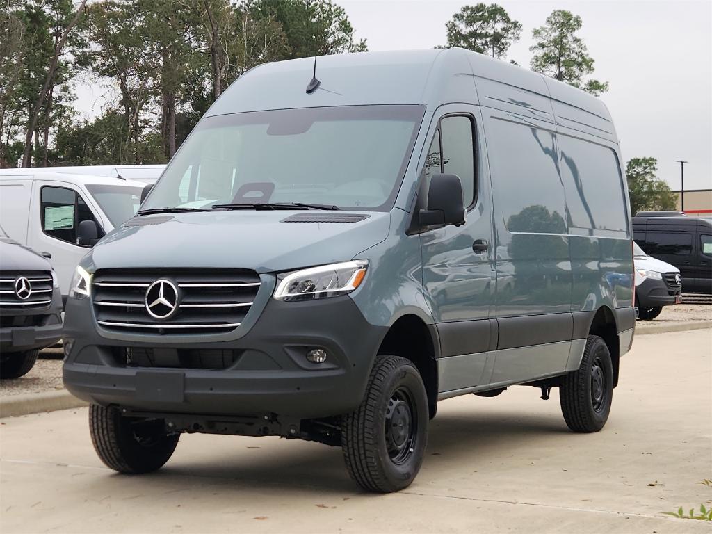 new 2026 Mercedes-Benz Sprinter 2500 car, priced at $83,095