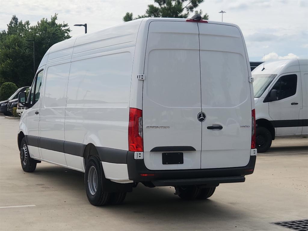 new 2025 Mercedes-Benz Sprinter 3500 car, priced at $68,579