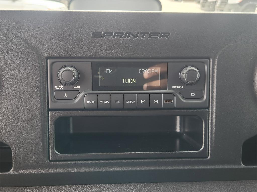 new 2025 Mercedes-Benz Sprinter 3500 car, priced at $68,579