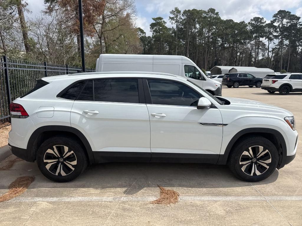 used 2024 Volkswagen Atlas Cross Sport car, priced at $28,998