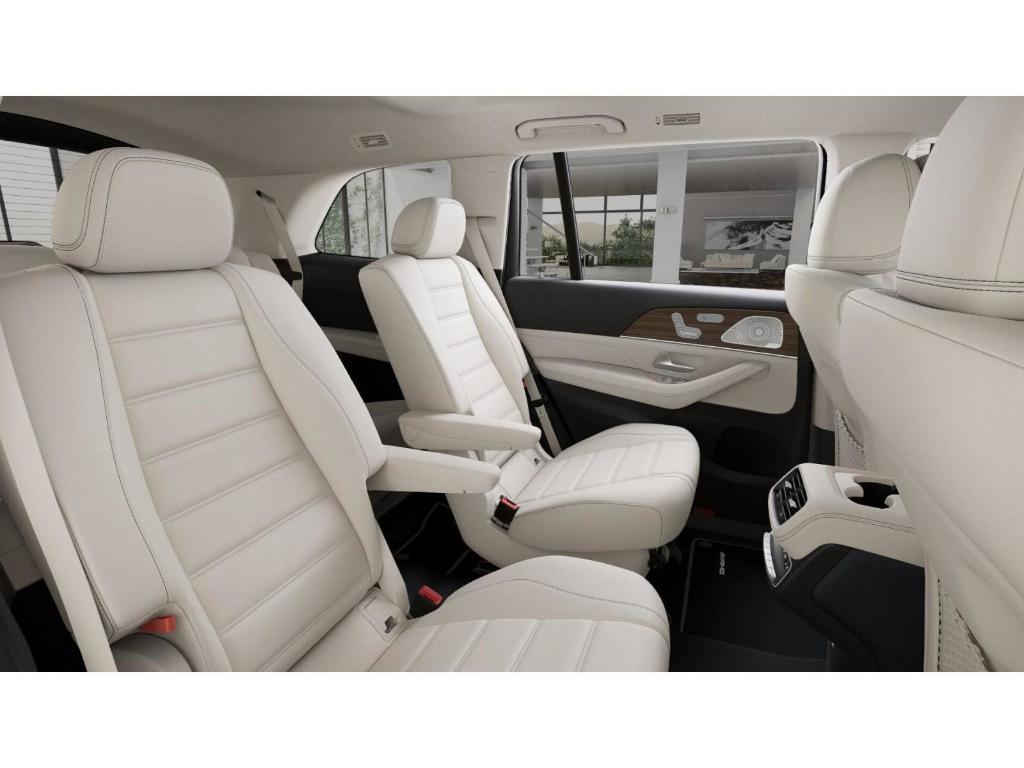 new 2026 Mercedes-Benz GLS 450 car, priced at $101,400