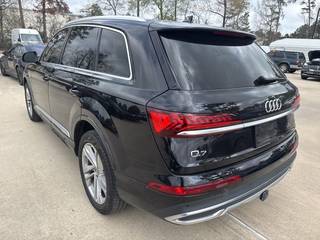 used 2021 Audi Q7 car, priced at $31,498