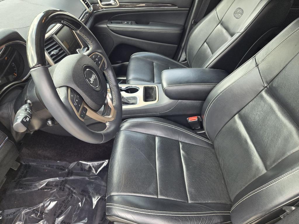 used 2016 Jeep Grand Cherokee car, priced at $15,798