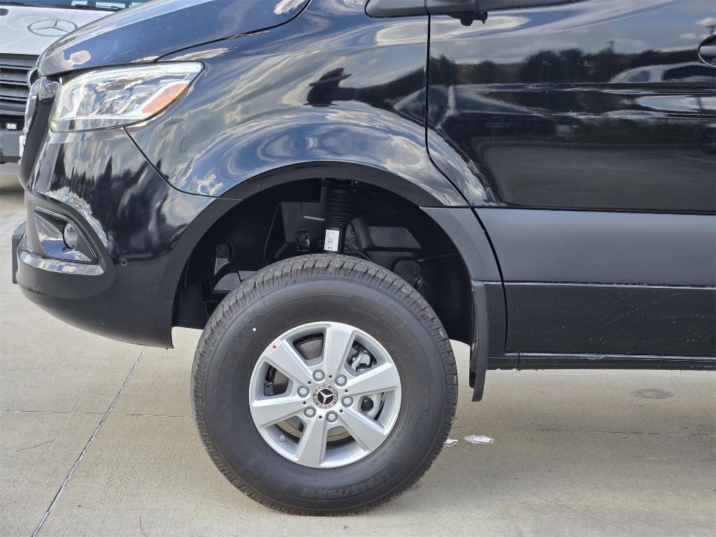 new 2025 Mercedes-Benz Sprinter 2500 car, priced at $94,567