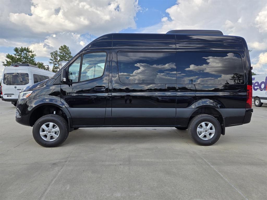 new 2025 Mercedes-Benz Sprinter 2500 car, priced at $94,567