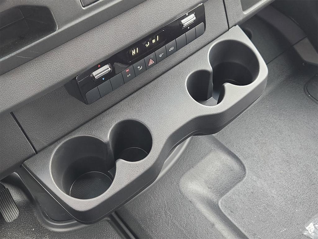 new 2025 Mercedes-Benz Sprinter 3500 car, priced at $70,625