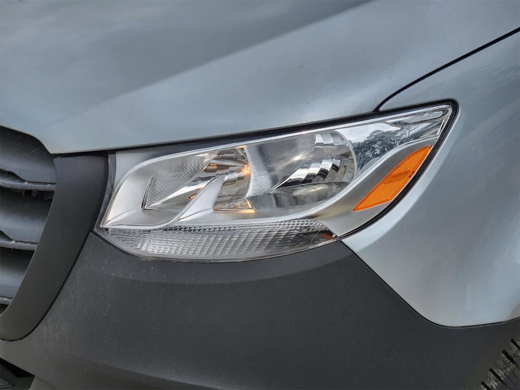 new 2025 Mercedes-Benz Sprinter 2500 car, priced at $73,086