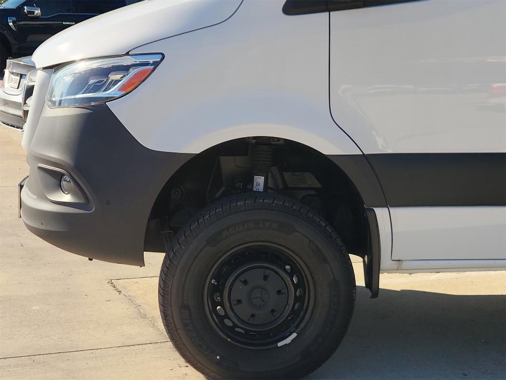 new 2025 Mercedes-Benz Sprinter 2500 car, priced at $86,332