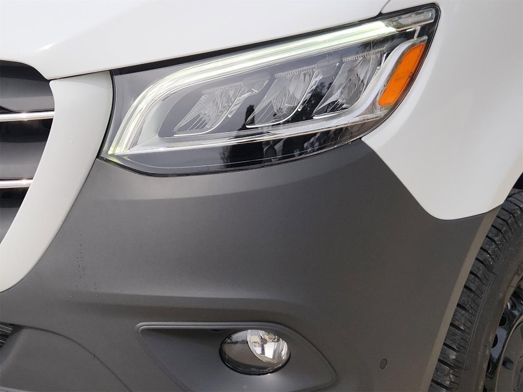 new 2026 Mercedes-Benz Sprinter 2500 car, priced at $79,998