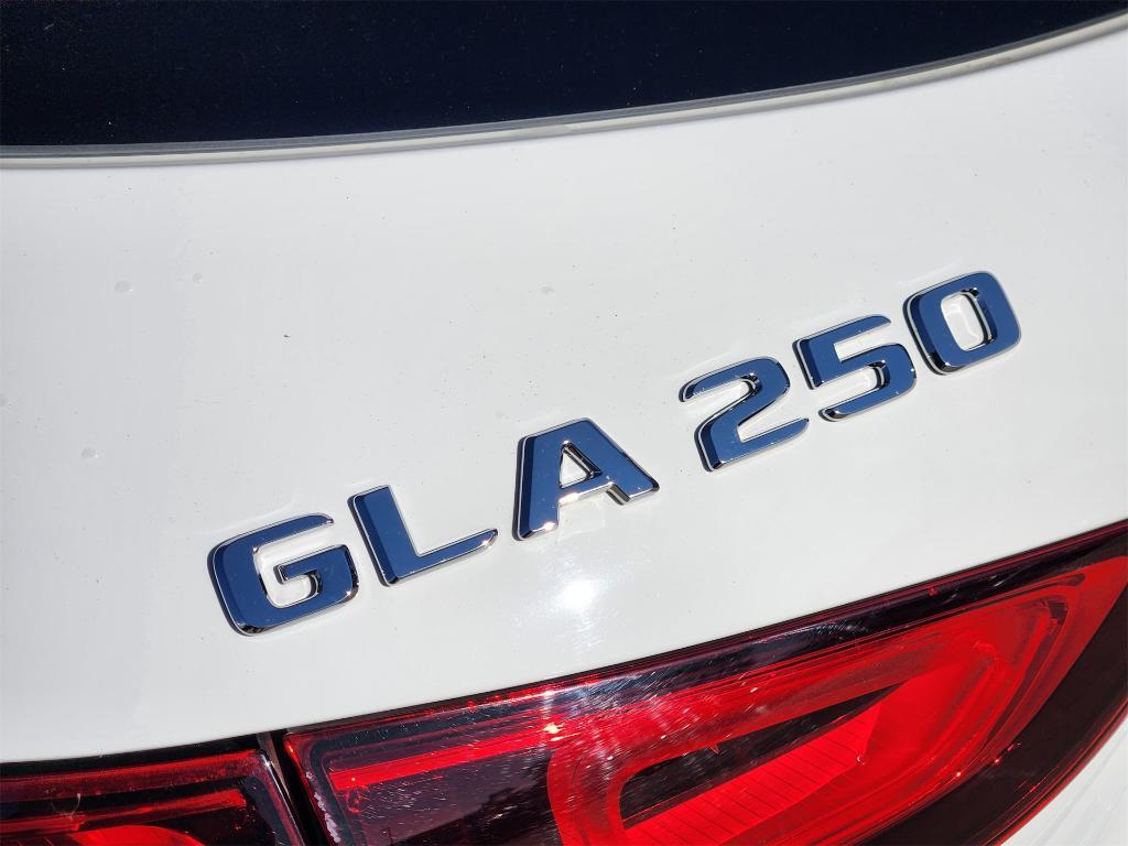 used 2022 Mercedes-Benz GLA 250 car, priced at $30,998