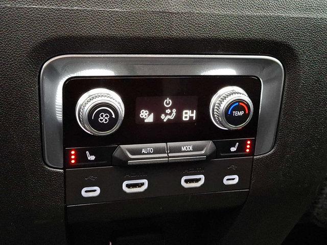 used 2021 GMC Yukon car, priced at $38,444