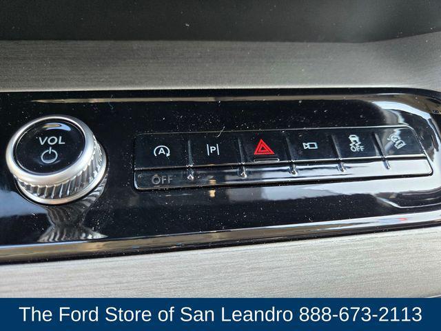 new 2026 Ford Expedition car, priced at $81,335