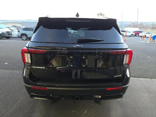 used 2025 Ford Explorer car, priced at $43,950