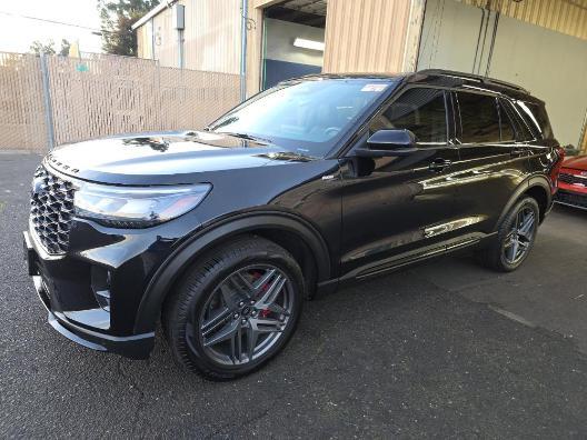 used 2025 Ford Explorer car, priced at $43,950