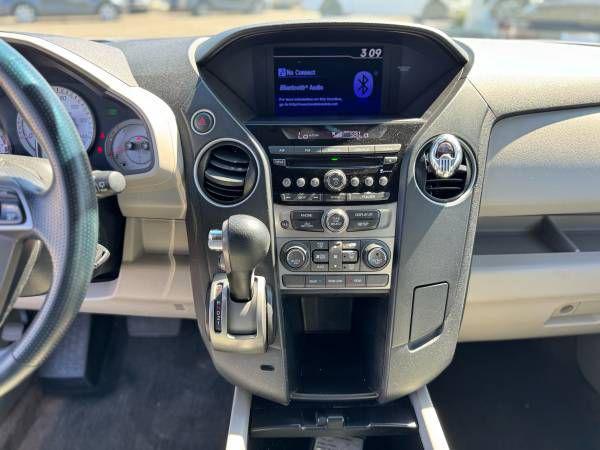 used 2013 Honda Pilot car, priced at $10,995