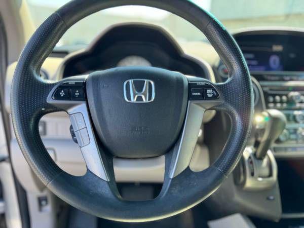 used 2013 Honda Pilot car, priced at $10,995