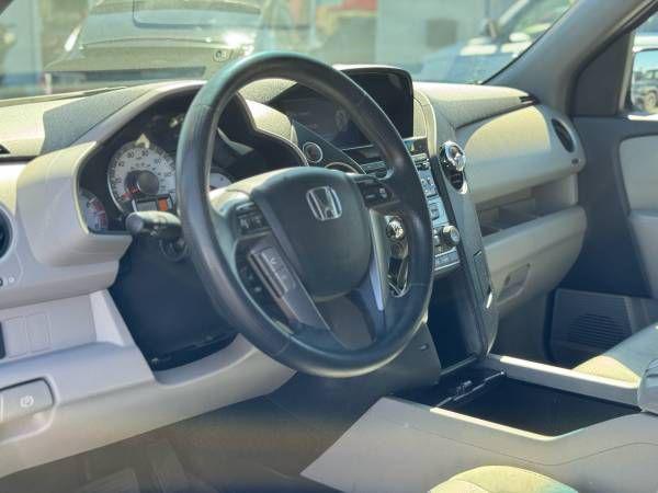 used 2013 Honda Pilot car, priced at $10,995