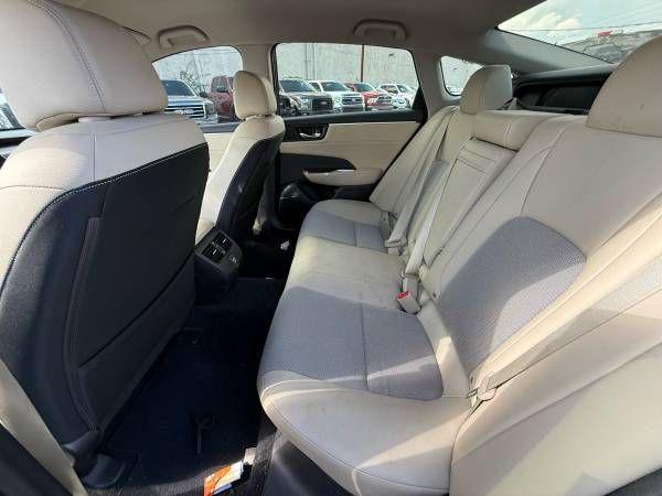 used 2019 Honda Clarity Plug-In Hybrid car, priced at $17,995