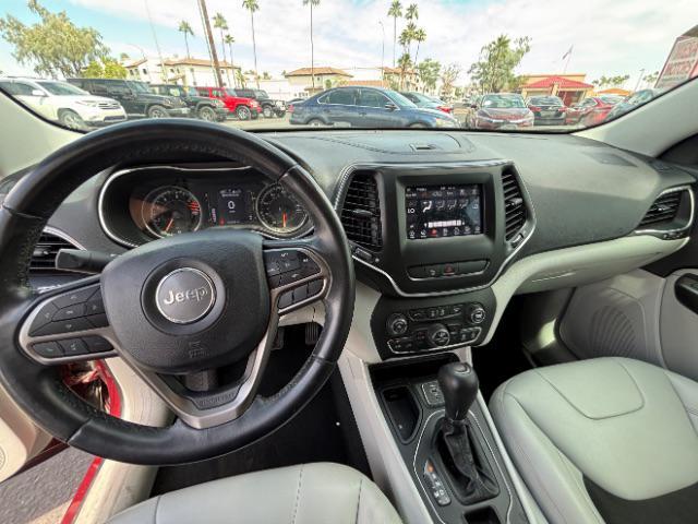 used 2020 Jeep Cherokee car, priced at $12,995