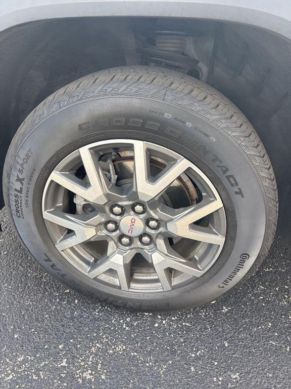 used 2023 GMC Acadia car, priced at $30,059