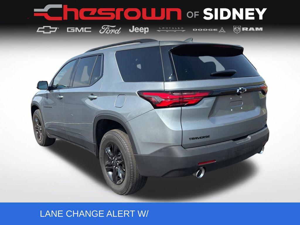 used 2023 Chevrolet Traverse car, priced at $32,050