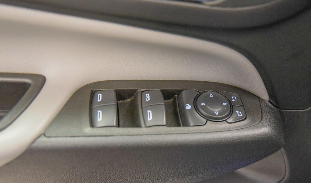 used 2024 Chevrolet Equinox car, priced at $20,995