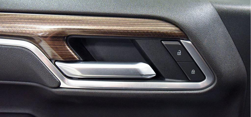 used 2025 Chevrolet Silverado 1500 car, priced at $41,995