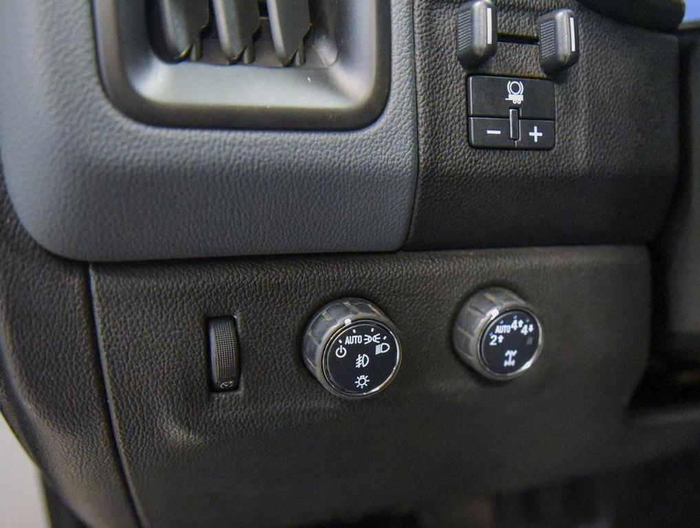 used 2022 Chevrolet Colorado car, priced at $30,290