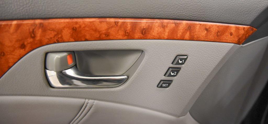 used 2007 Toyota Avalon car, priced at $12,500