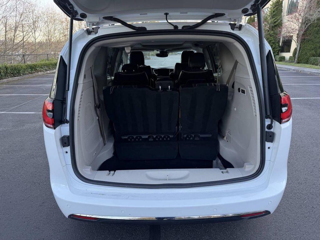 used 2022 Chrysler Pacifica car, priced at $18,998