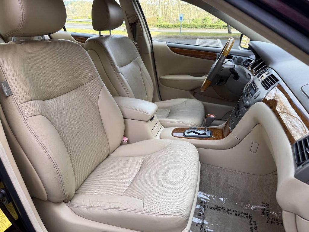 used 2005 Lexus ES 330 car, priced at $2,998