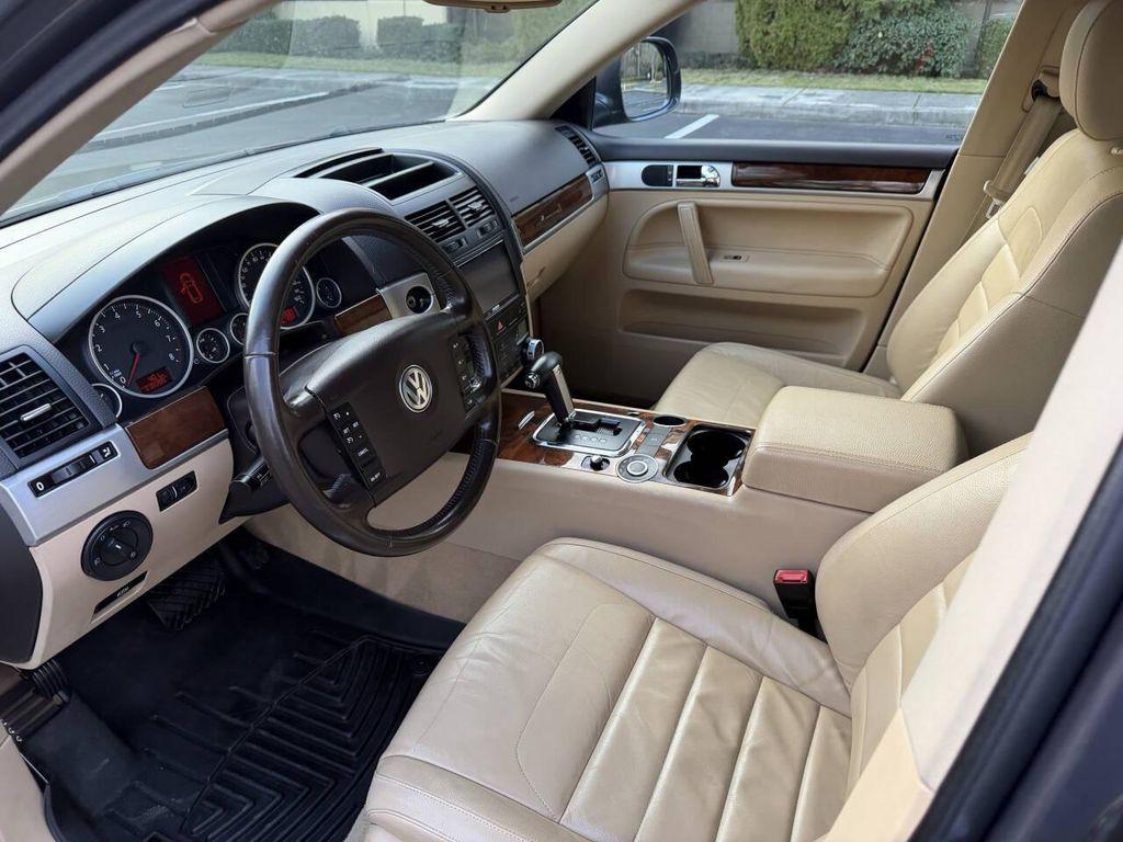 used 2008 Volkswagen Touareg 2 car, priced at $5,499