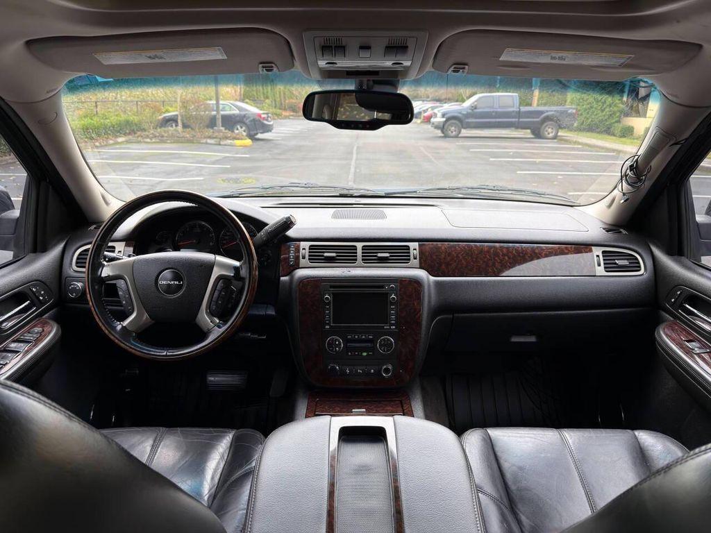 used 2009 GMC Yukon XL car, priced at $6,488