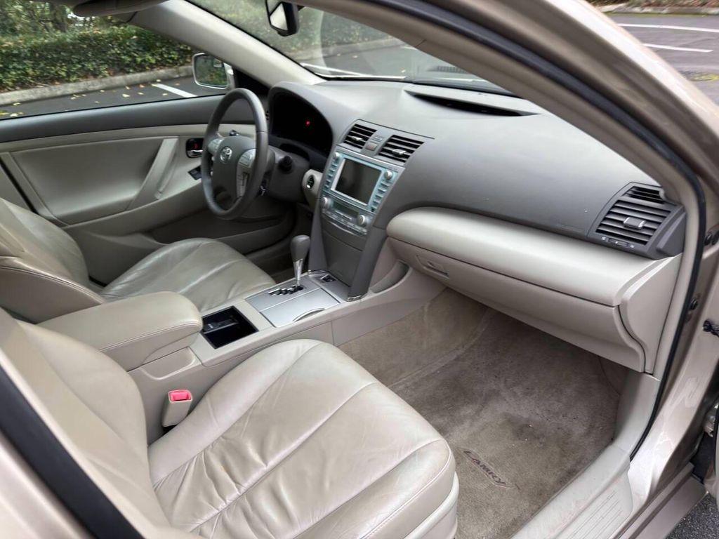 used 2009 Toyota Camry Hybrid car, priced at $7,998