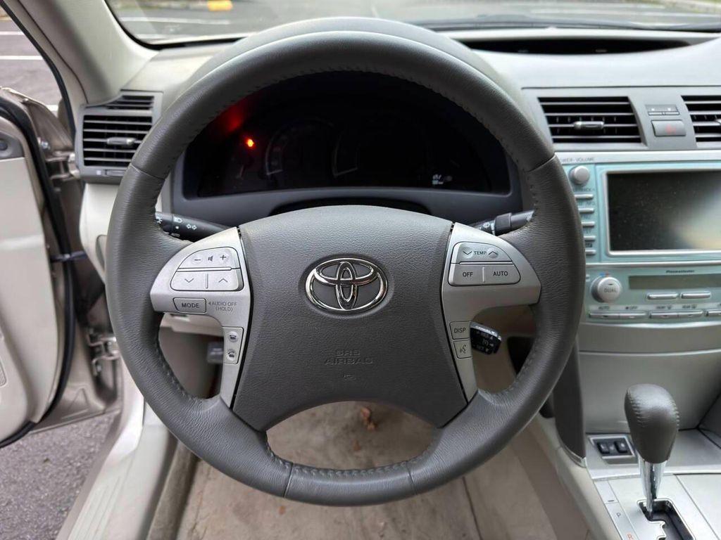 used 2009 Toyota Camry Hybrid car, priced at $7,998