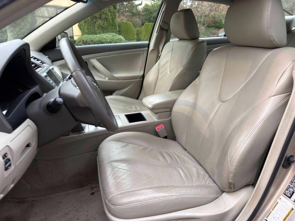 used 2009 Toyota Camry Hybrid car, priced at $7,998