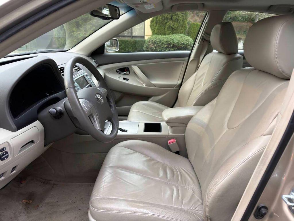 used 2009 Toyota Camry Hybrid car, priced at $7,998