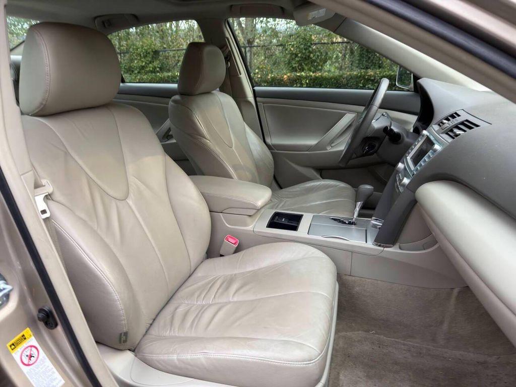 used 2009 Toyota Camry Hybrid car, priced at $7,998