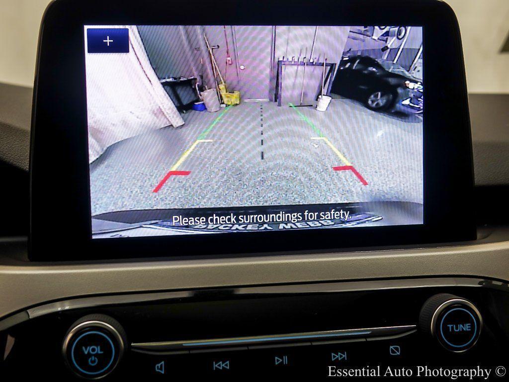 used 2022 Ford Escape car, priced at $25,957