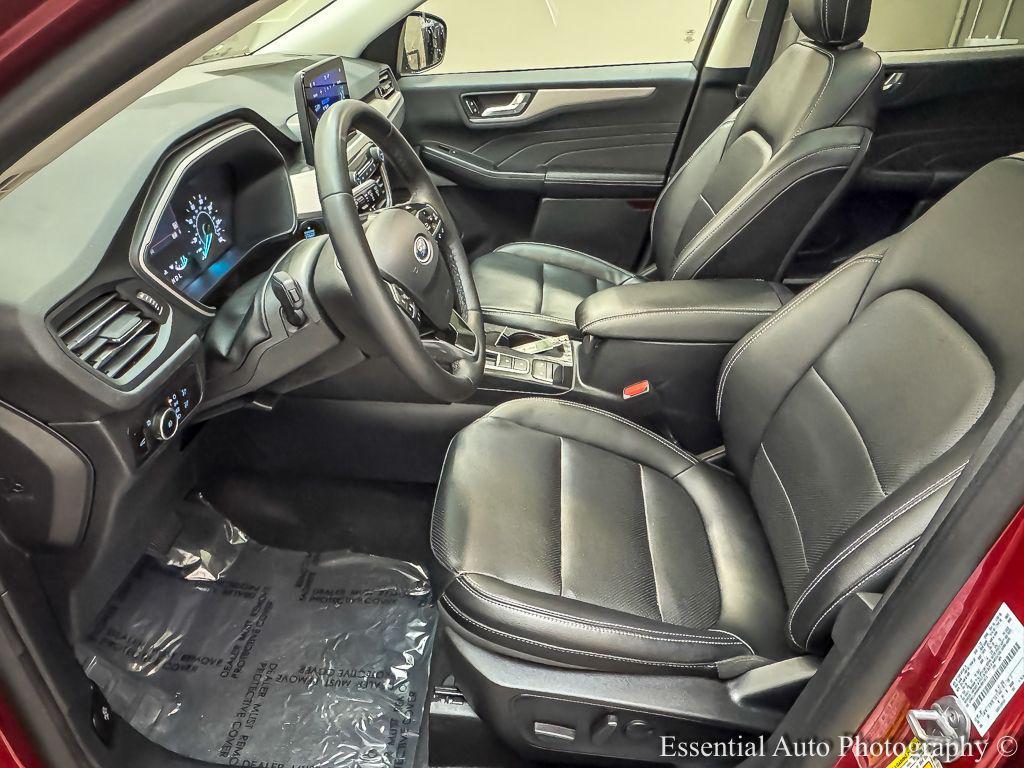 used 2022 Ford Escape car, priced at $23,652