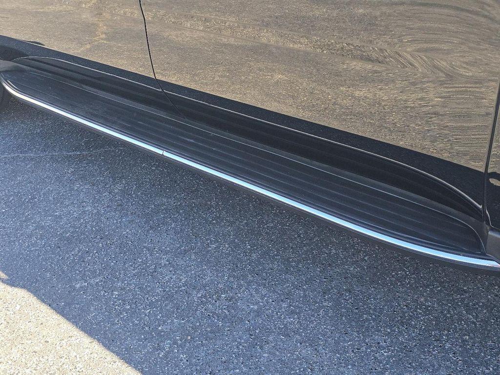 used 2019 GMC Yukon XL car, priced at $25,990