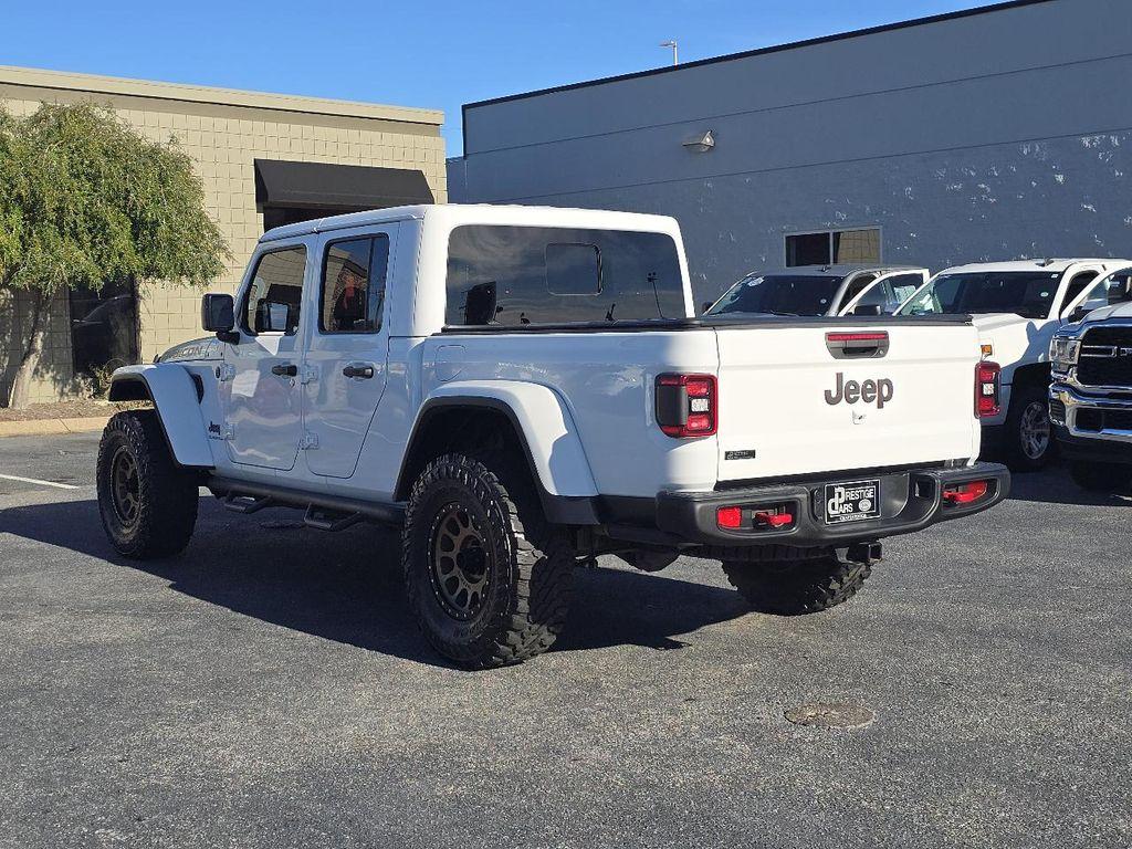 used 2022 Jeep Gladiator car, priced at $35,990