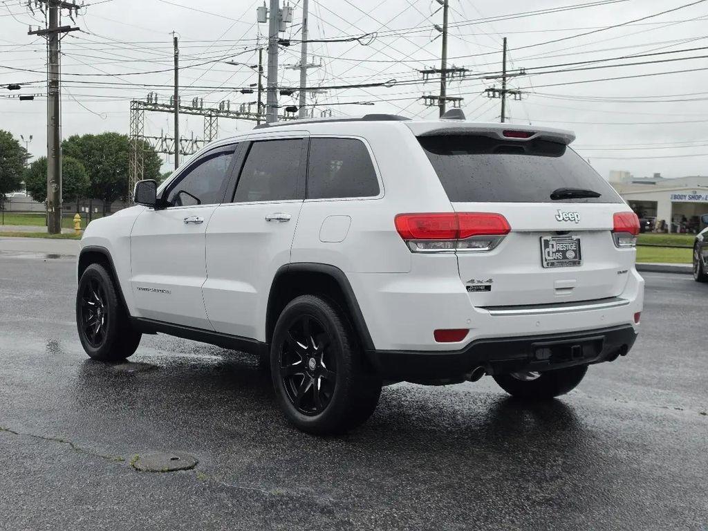 used 2015 Jeep Grand Cherokee car, priced at $10,990