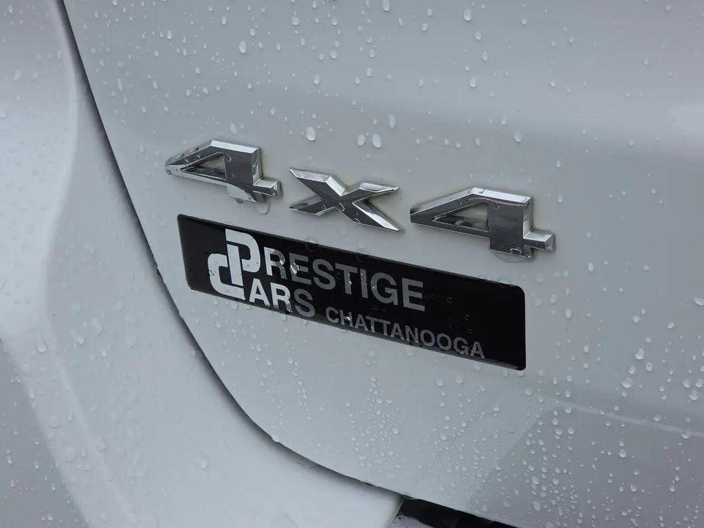 used 2015 Jeep Grand Cherokee car, priced at $10,990