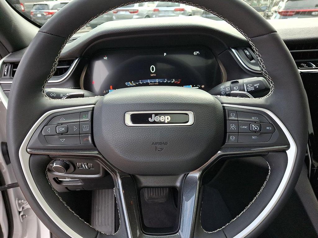 used 2023 Jeep Grand Cherokee car, priced at $34,433